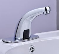 衛(wèi)浴廠家直銷(xiāo)純銅感應(yīng)水龍頭 維修電磁閥感應(yīng)龍頭38101