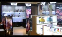 云南專業(yè)展柜廠商金聚提供云南化妝品展柜云南手機展柜